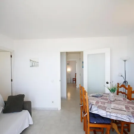 Adriana 205